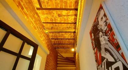 Mates Port Hotel - image 21
