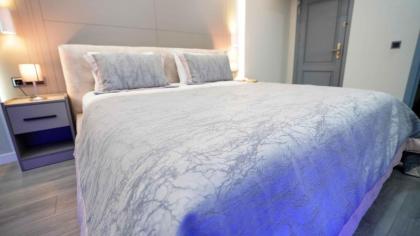 AURA MARINA HOTEL - image 23