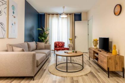 Monnas Suite - image 25