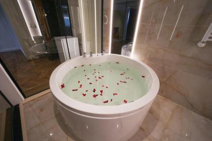 Gatto Suites&Residence - image 29