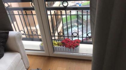Apartment in Emaar Square - image 27