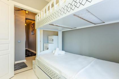 Stylish Modern Apartment on Rumeli Nisantasi - image 22