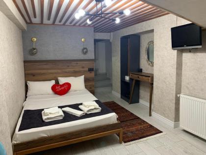 Valeria White Suites - image 22