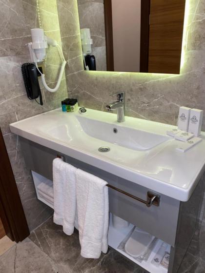 GRAND HAMİT By Karadayı Airport Hotel - image 25