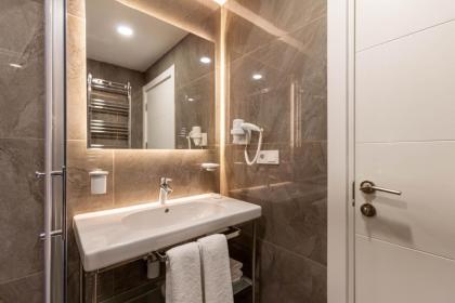 Lilium Luxury Suites - image 24