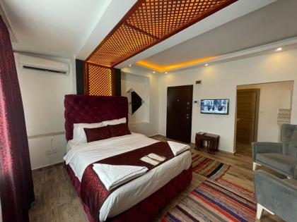 Golden Home Taksim Apart - image 21
