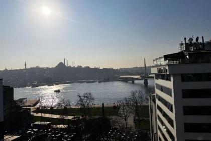 Karaköy GoldenHorn Ultra Luxury Flat 4BRSea View - image 25