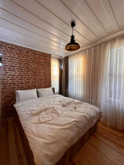 Lovely History Boutique Hotel - image 25