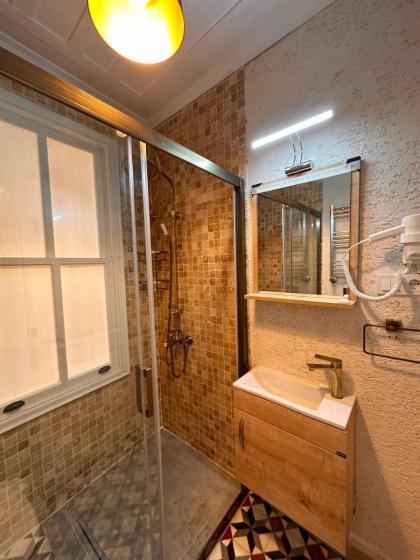 Lovely History Boutique Hotel - image 30