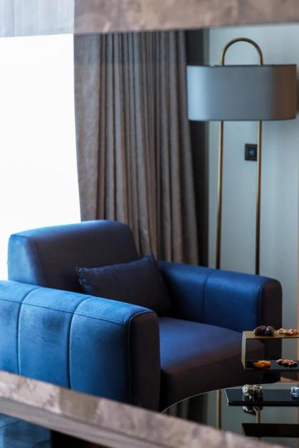 The Maestro Hotel - image 28