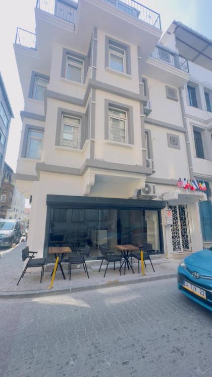 La Mer Old City Hotel - image 23