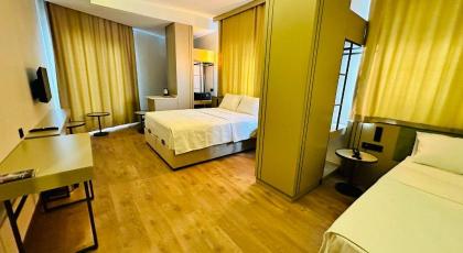 Nice Royal Suite - image 21