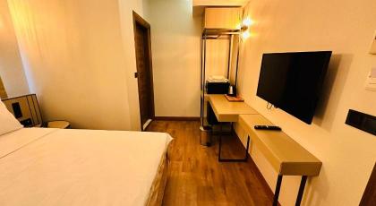 Nice Royal Suite - image 22