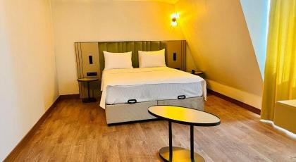 Nice Royal Suite - image 26