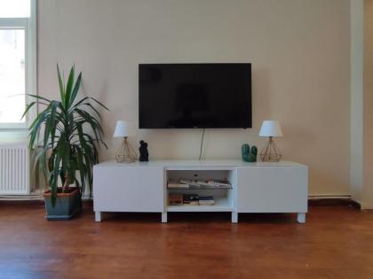 Central and cozy flat in Taksim - image 26