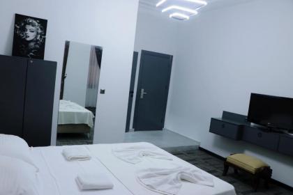 The Serenity Hotel - image 28