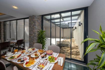 Hotel Ravi - image 23