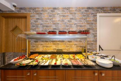 Hotel Ravi - image 26