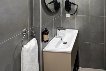 MONEZZA HOTEL MALTEPE - image 21