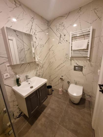 AHG Atlas Apartments - image 30