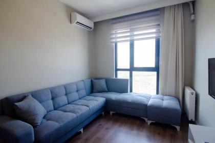 Charming 3bdr Apartment For A Memorable Stay - image 27