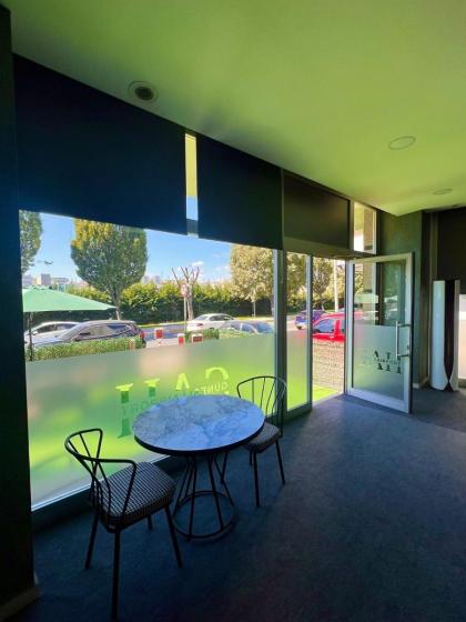 GÜNEŞLİ AİRPORT SUİTE HOTEL - image 22