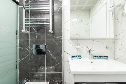 Çetinluxuryhome - image 30