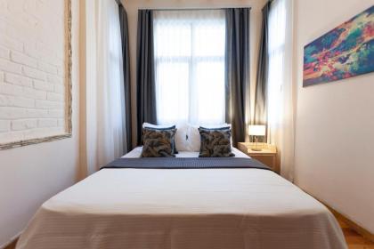 Historic Getaway in Pera - image 21