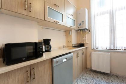 Historic Getaway in Pera - image 30
