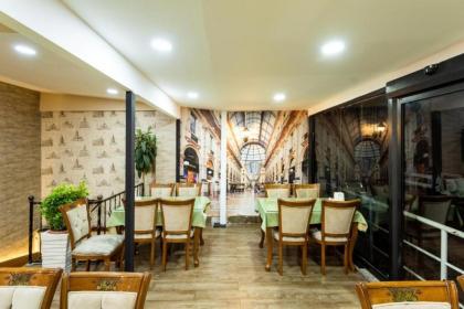 GROSS HOTEL - image 23