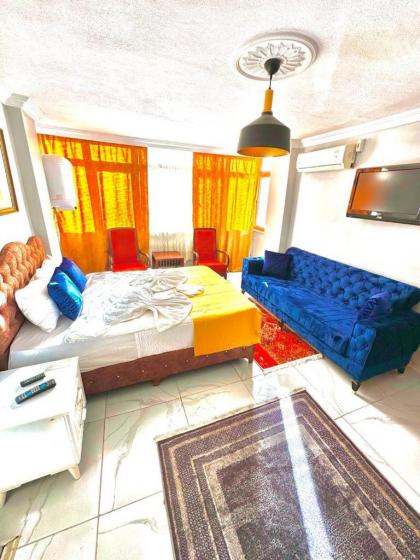 HOTEL RAYDON - image 22