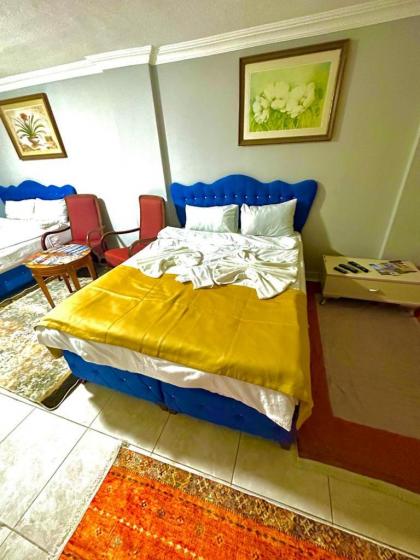 HOTEL RAYDON - image 25