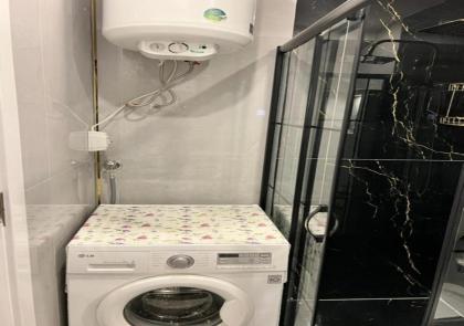 sutluce's luxury suite with a golden horn view - image 27