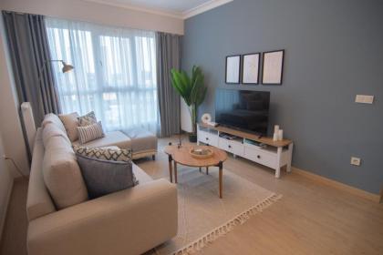 Bright & Cozy 1bdr Near Biz Cevahir Hali Mall - image 24