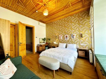 Refurbished Triplex in Taksim - image 21