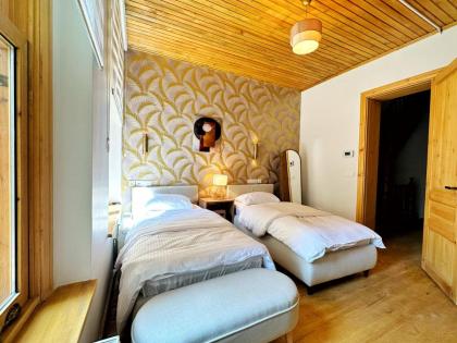 Refurbished Triplex in Taksim - image 28