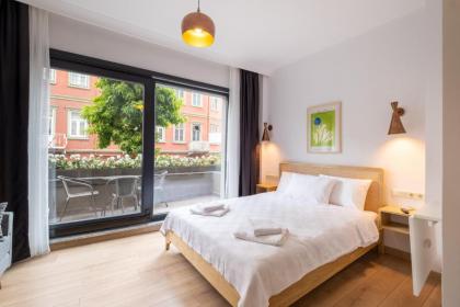 Mayer TomTom Park Suites - image 21