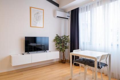 Mayer TomTom Park Suites - image 29