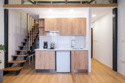 Mayer TomTom Park Suites - image 30