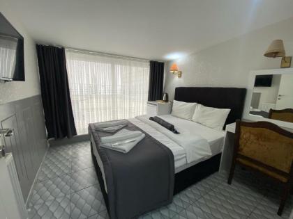 Timex Suites - image 27