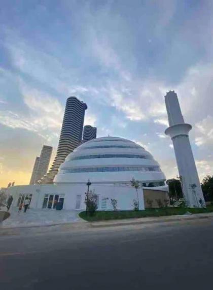 One of a kind Masterpiece above Marmara Sea & Mall - image 27
